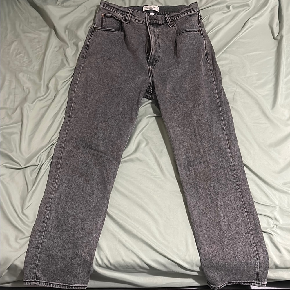 Worn once: Abercrombie & Fitch Gray Ultra High Rise Ankle Straight Jeans